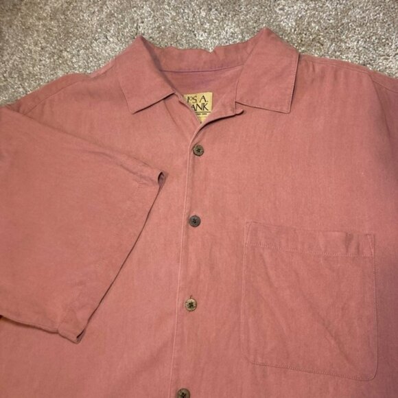 Jos. A. Bank 100% Silk Casual Preppy Button Down Men L Pink